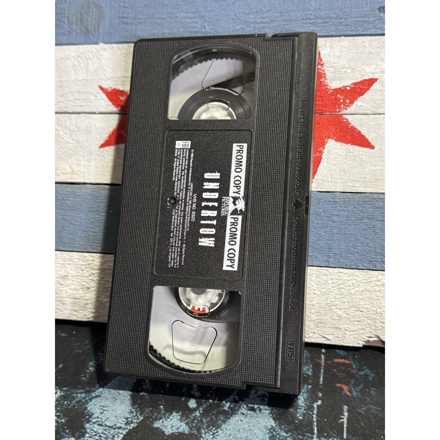 Undertow - Promo Screener VHS Used
