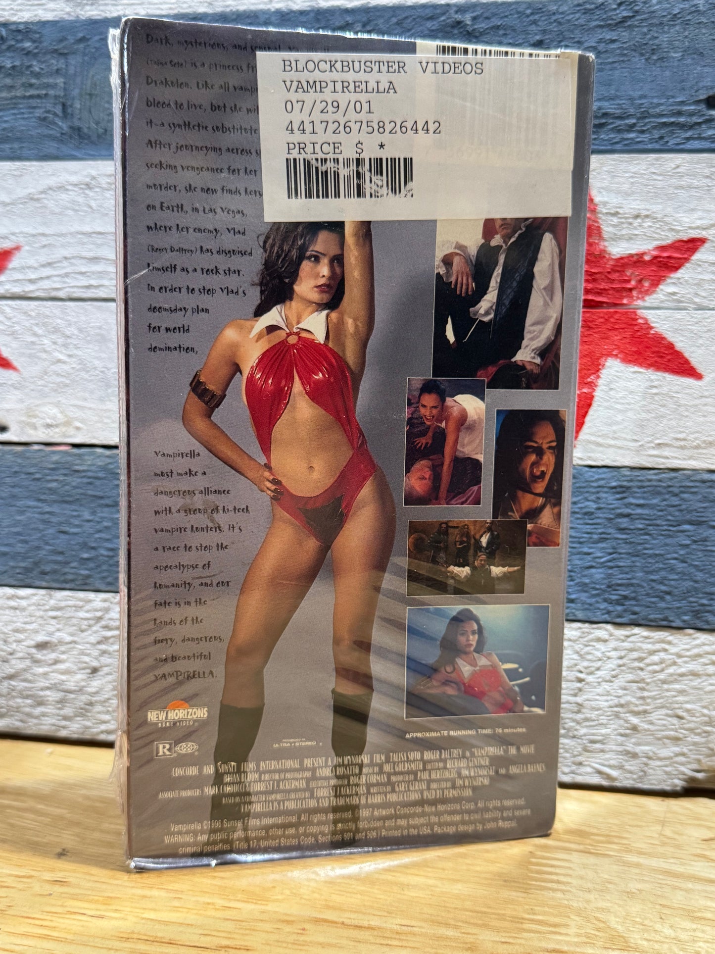 Vampirella – VHS Used