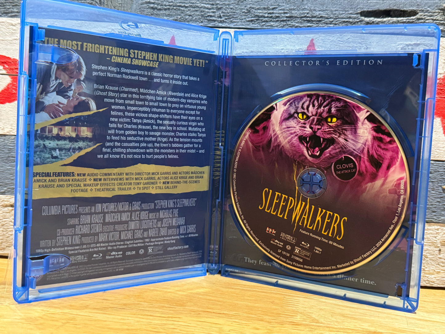 Stephen King’s Sleepwalkers - Scream Factory Collector’s Edition Blu-ray w/ Slipcover Used