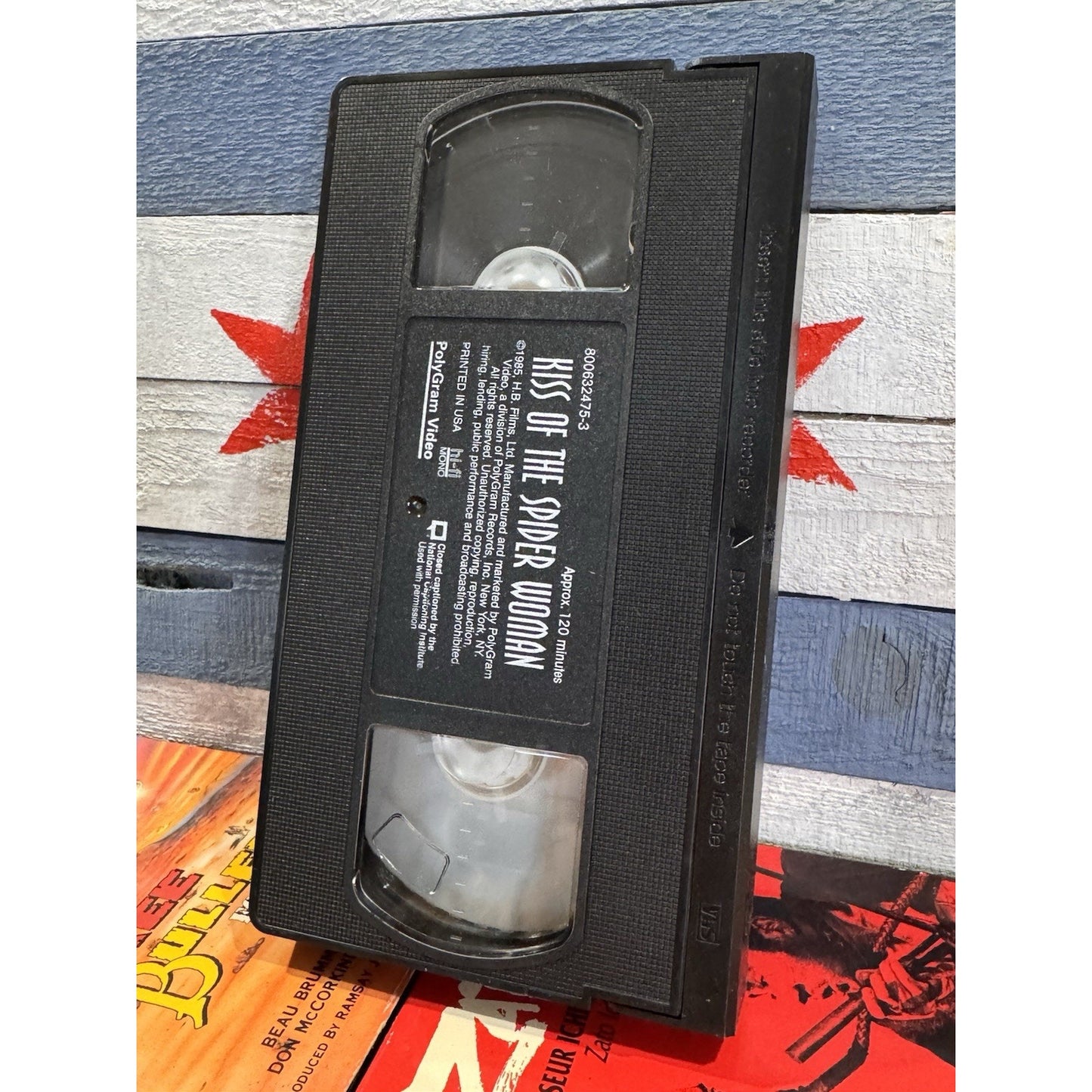 Kiss of the Spider Woman - VHS) Used