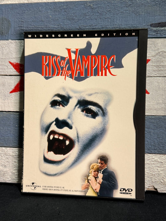 Kiss of the Vampire – DVD Used