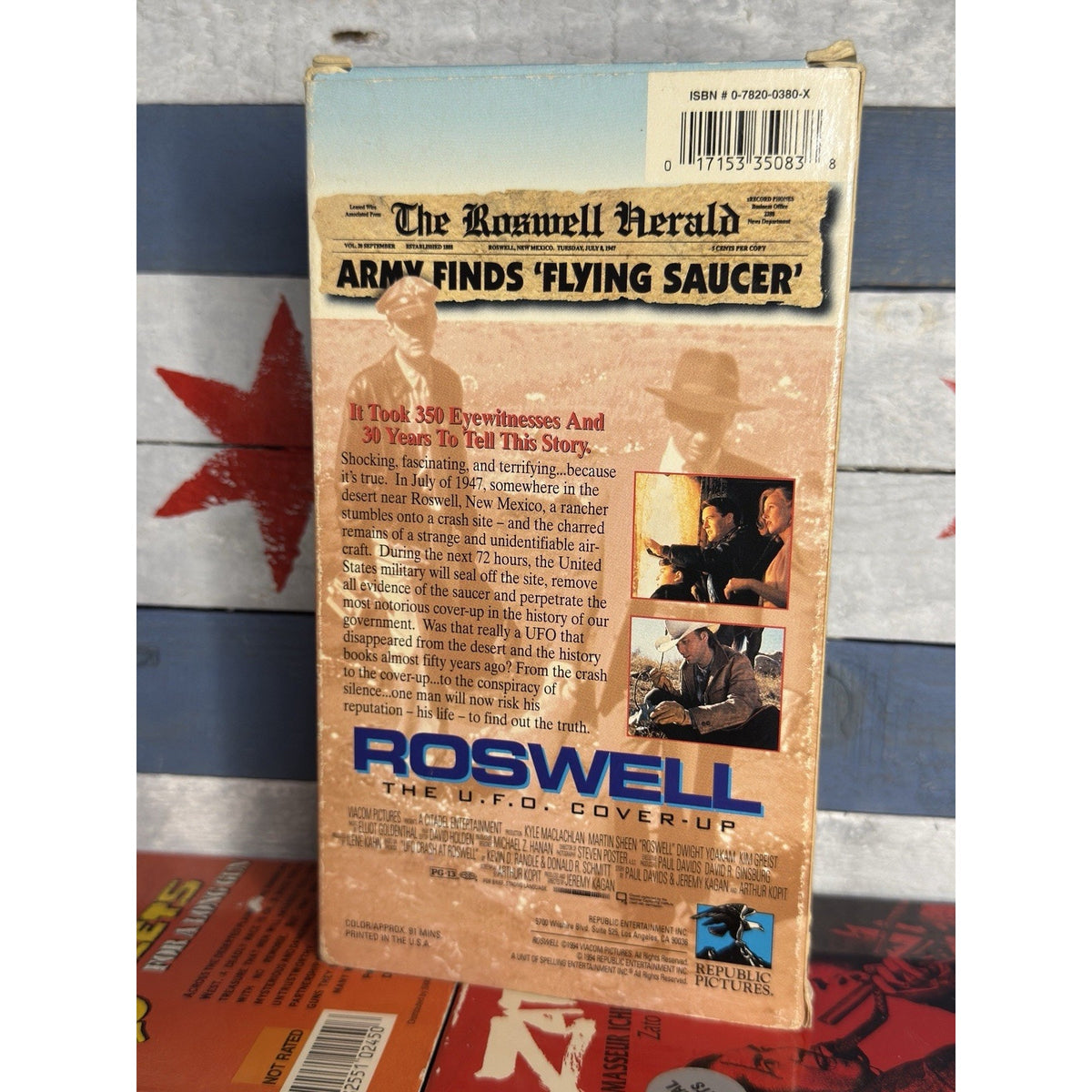 Roswell The U.F.O. Cover-Up - VHS Used