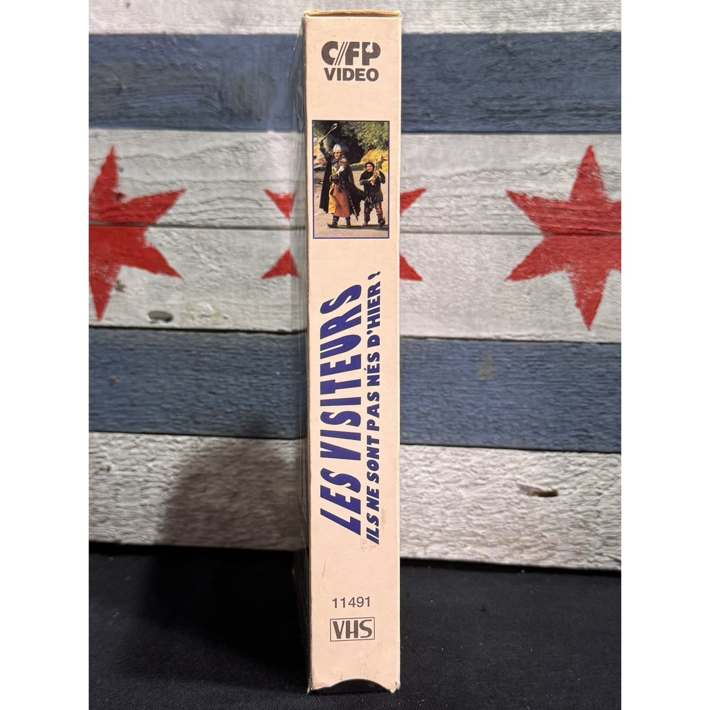 Les Visteurs: Ils Ne Sont Pas Nés d'Hier! - VHS Used