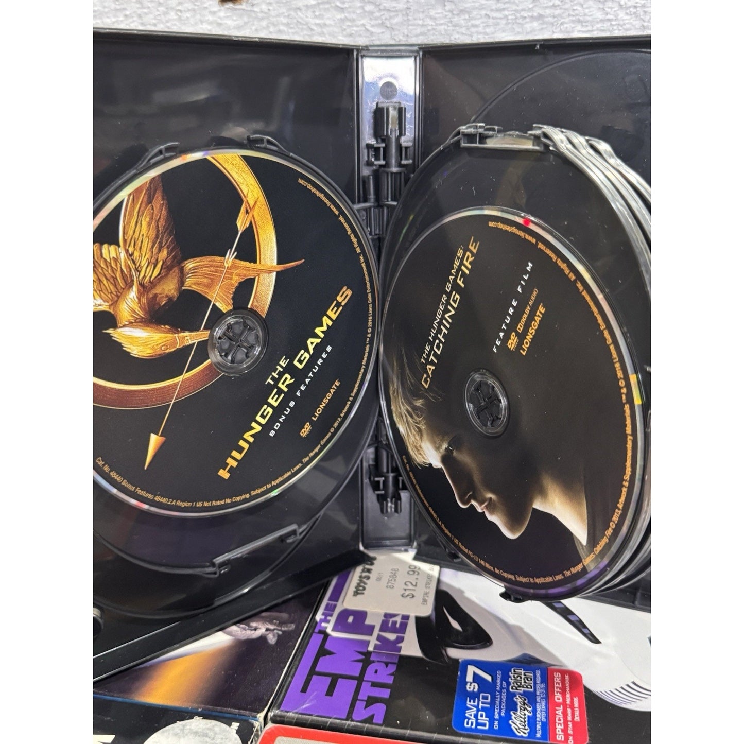The Hunger Games: Complete 4-Film Collection - DVD Used