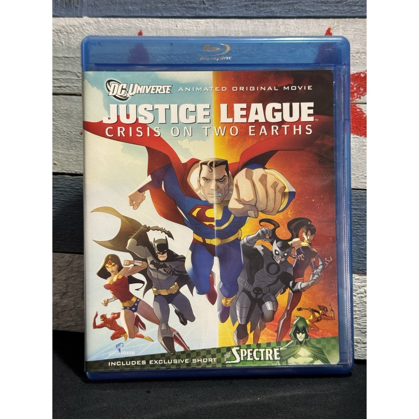 Justice League: Crisis on Two Earths - Blu-Ray Used