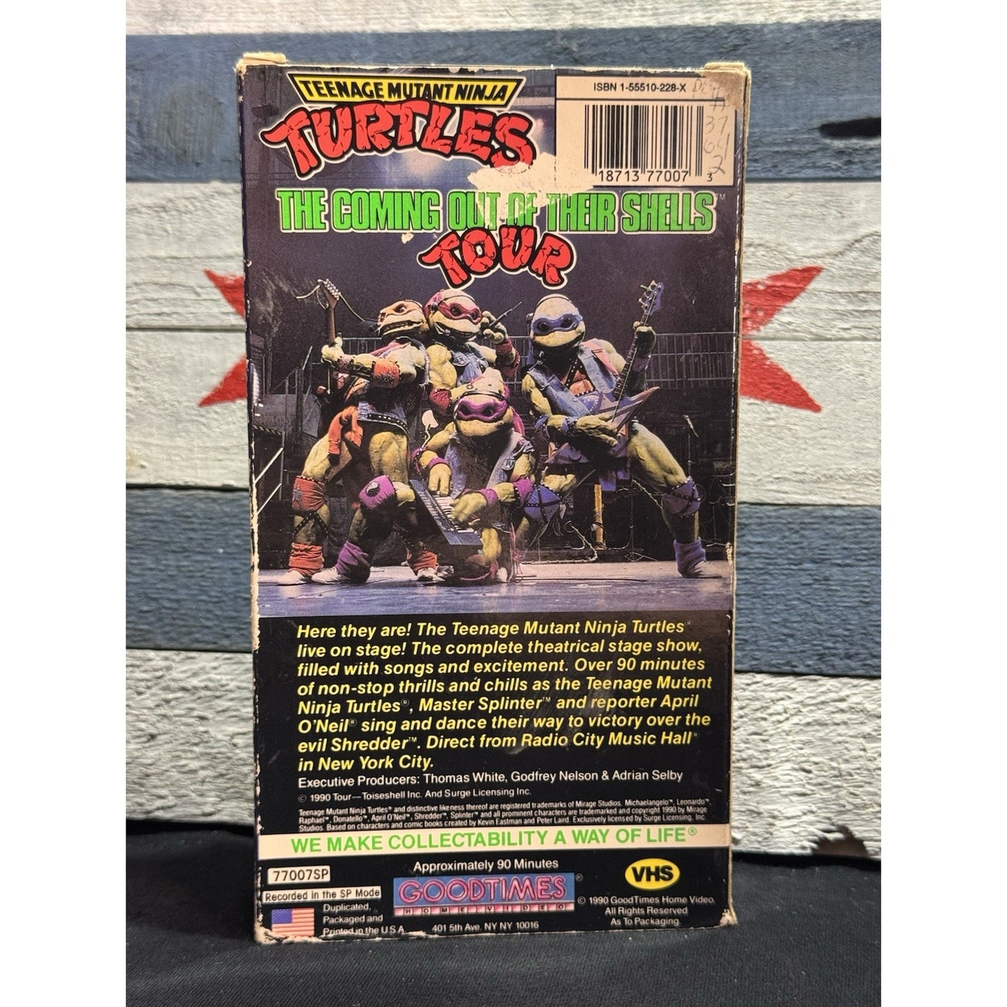 Teenage Mutant Ninja Turtles The Coming Out of Their Shells Tour - VHS Used