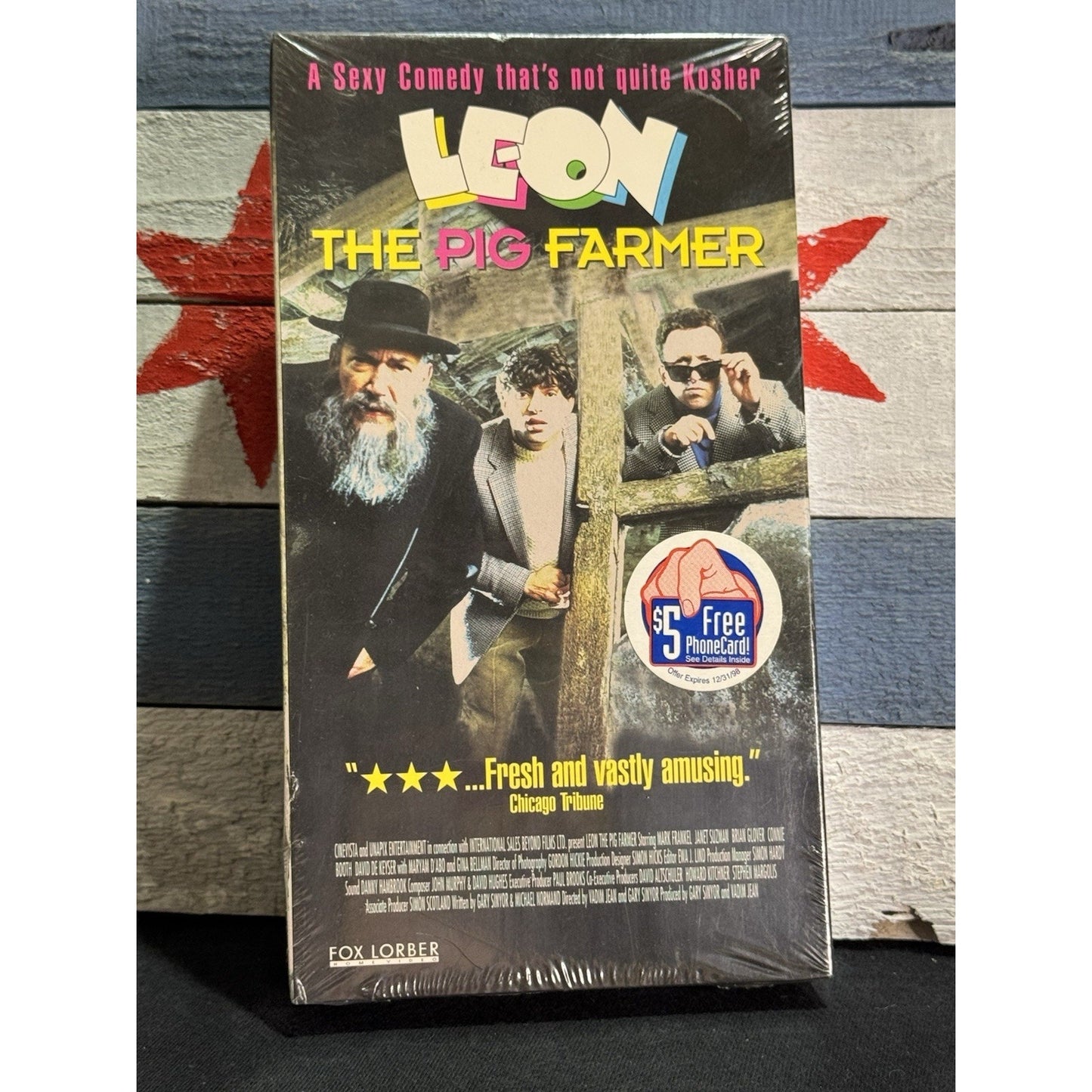 Leon: the Pig Farmer - VHS