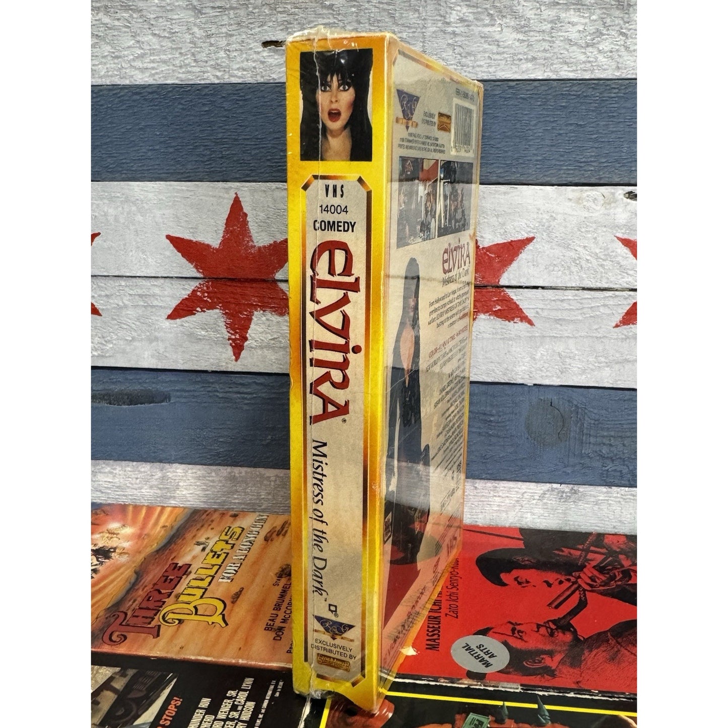 Elvira: Mistress of the Dark - VHS