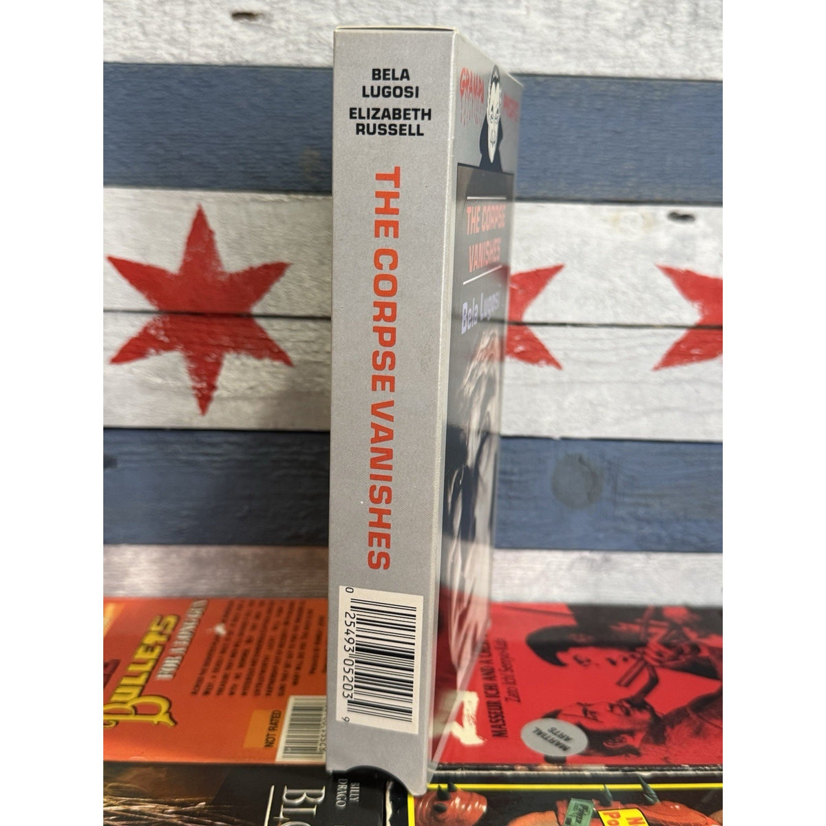 Grampa Presents The Corpse Vanishes - VHS Used