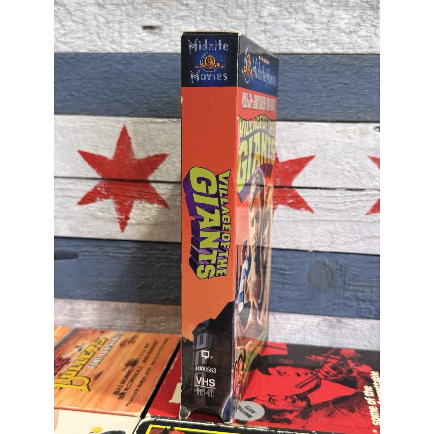 Midnite Movies : Village of the Giants - VHS Used