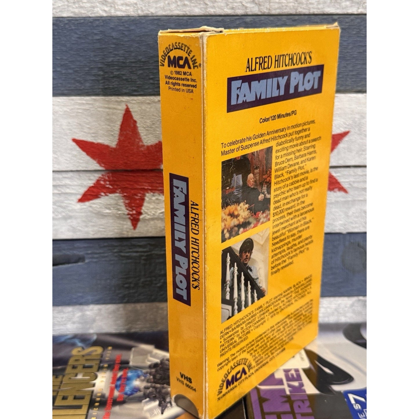Alfred Hitchcock's Family Plot - VHS Used