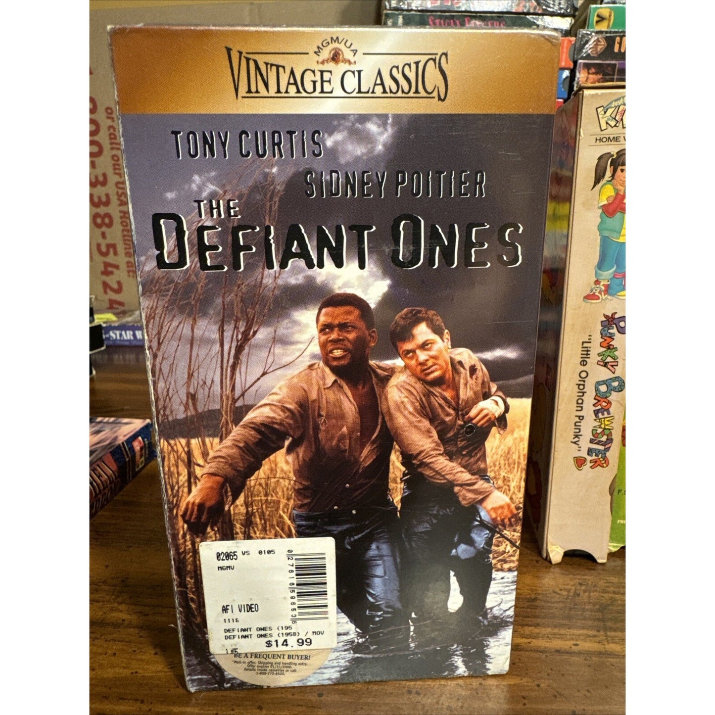 The Defiant Ones - VHS