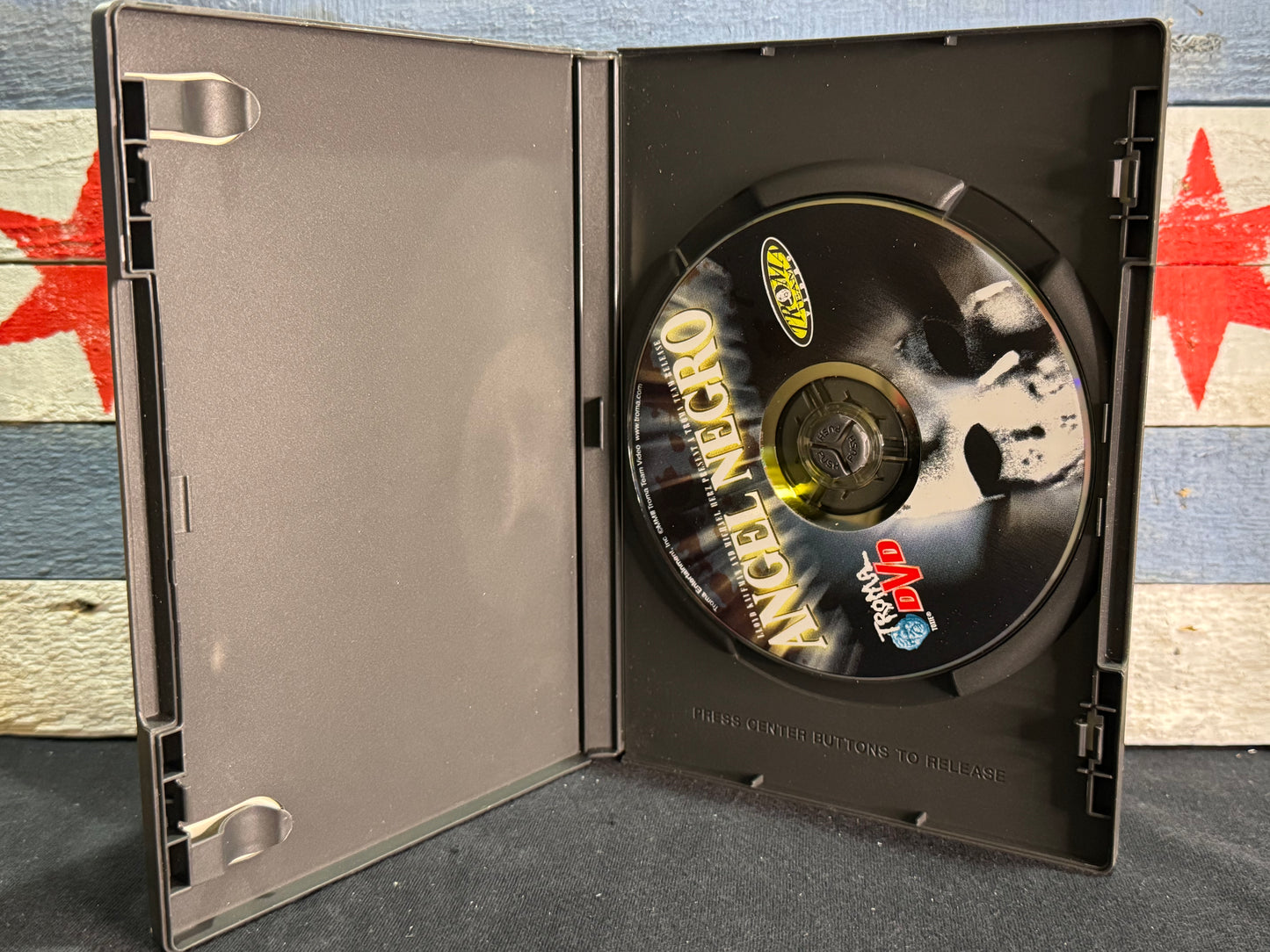 Ángel Negro - DVD Used