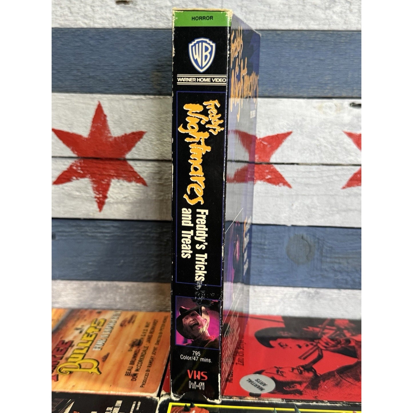 Freddy’s Nightmares : Freddys Tricks and Treats - VHS Used