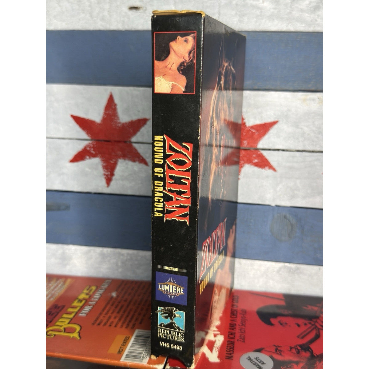 Zoltan Hound of Dracula - VHS Used