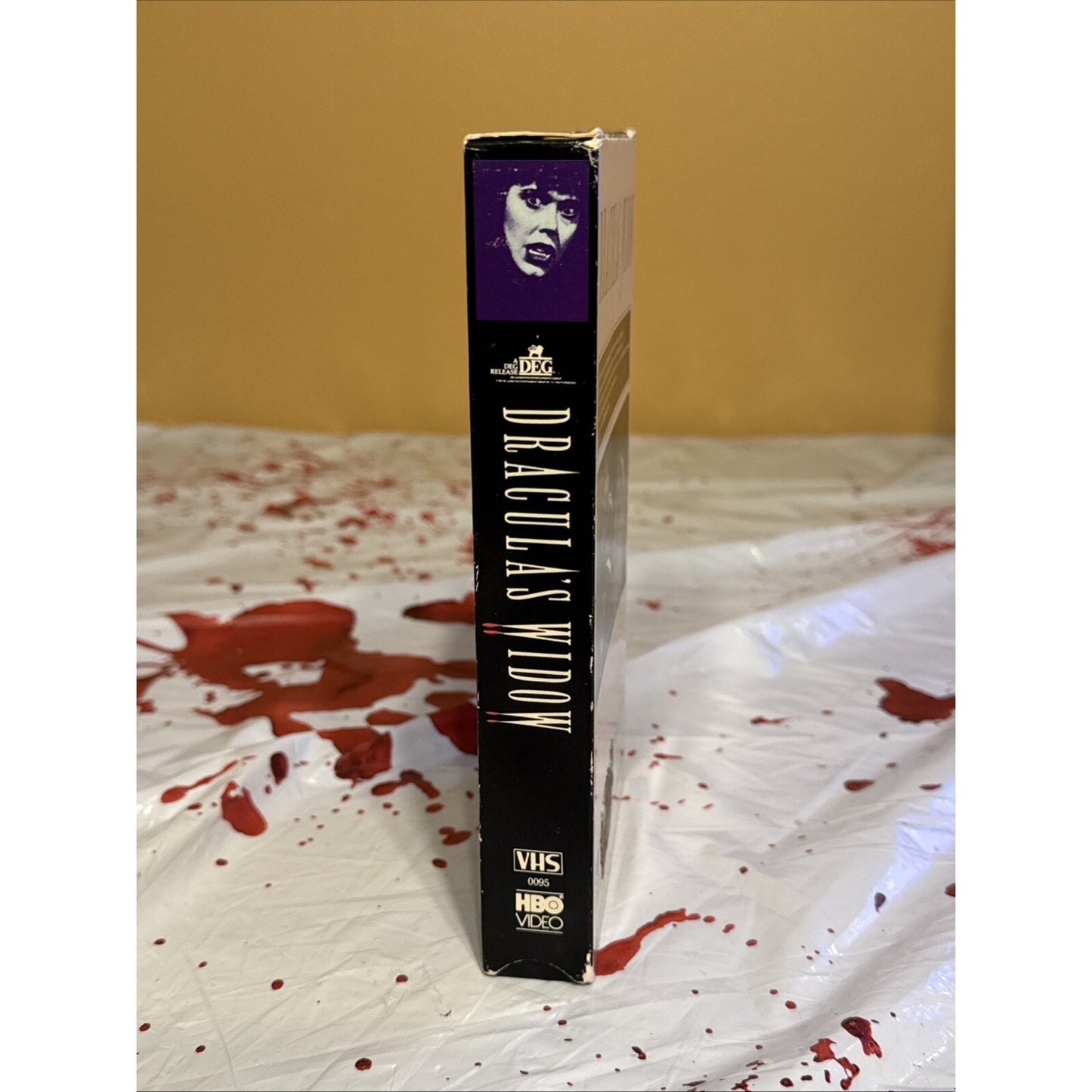 Dracula's Widow - VHS Used