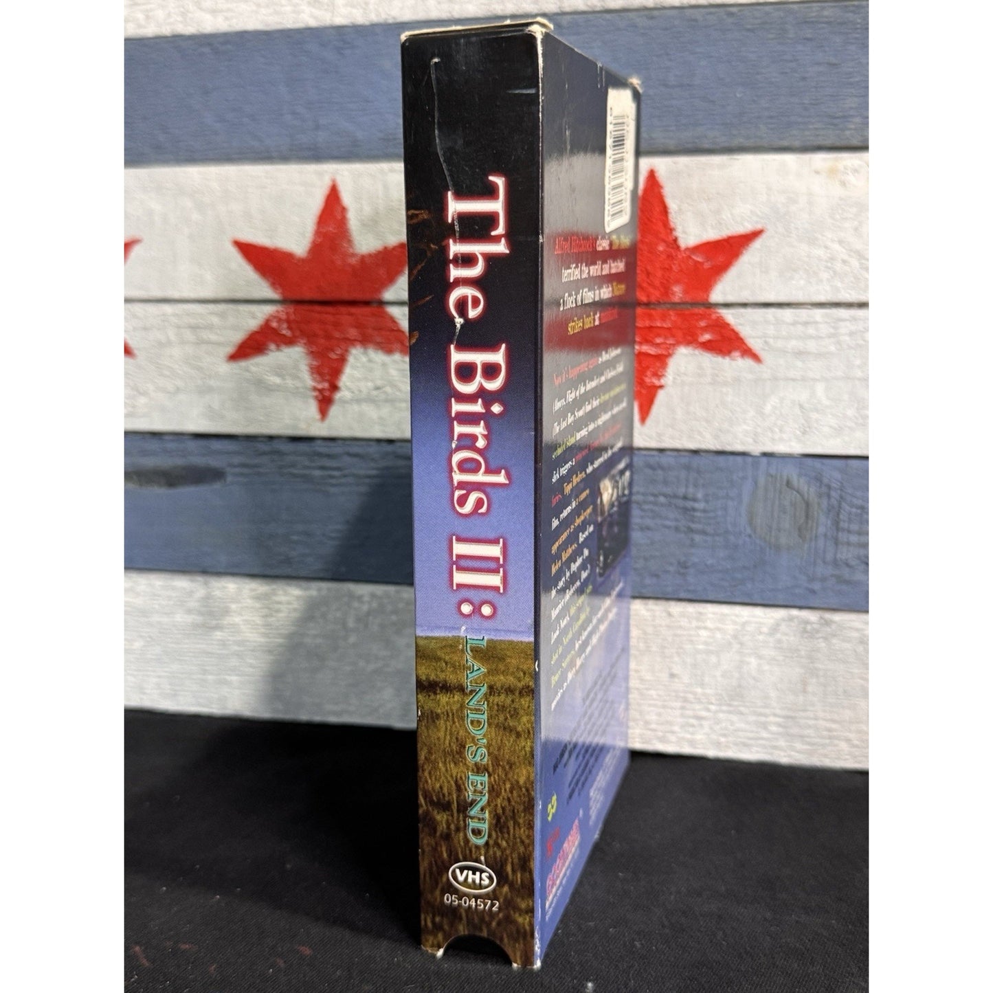 The Birds 2 Lands End - VHS Used