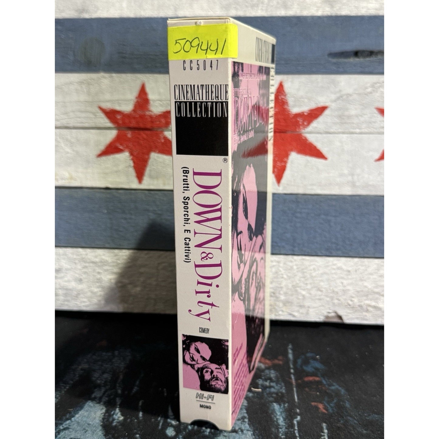 Ettore Scola's Down & Dirty Brutti, Sporchi E Cattivi - VHS Used