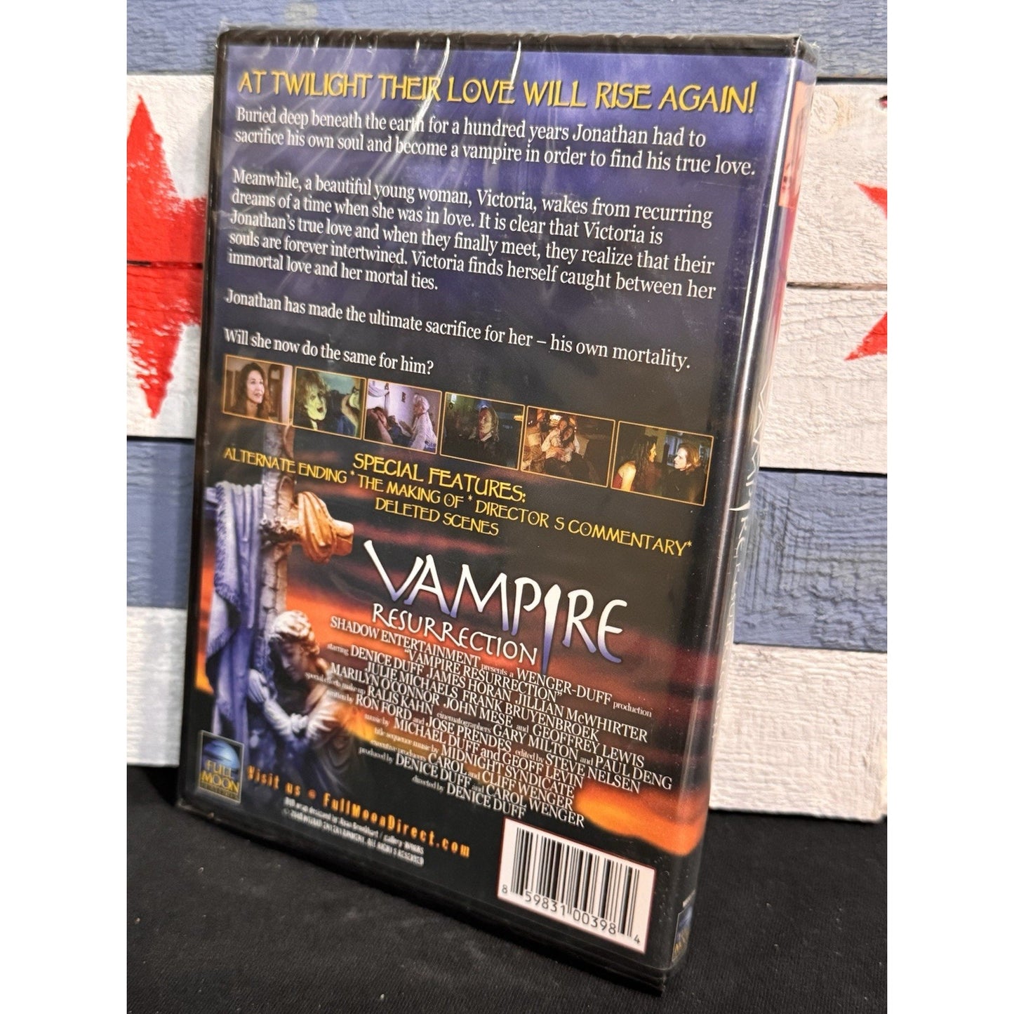 Vampire Resurrection - DVD