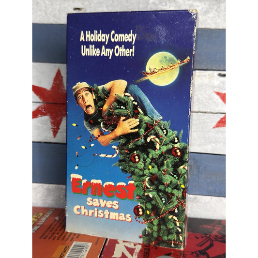 Ernest Saves Christmas - VHS Used