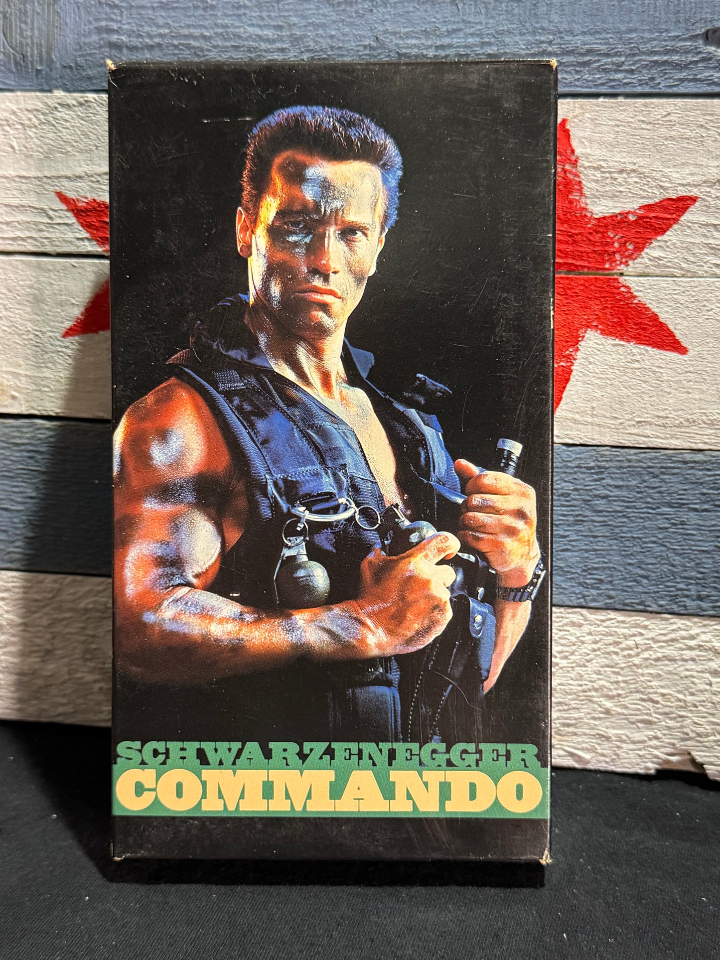 Commando - VHS Used