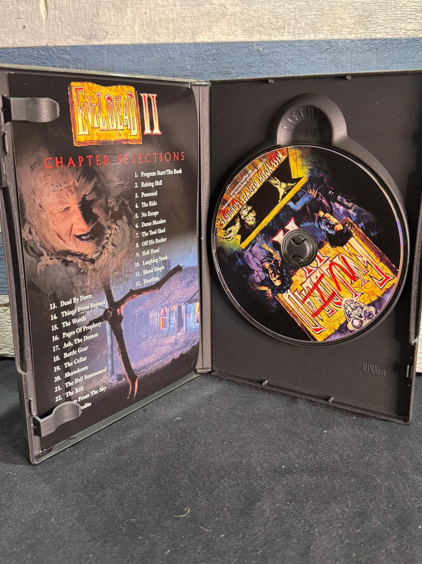 Evil Dead 2 - DVD Used