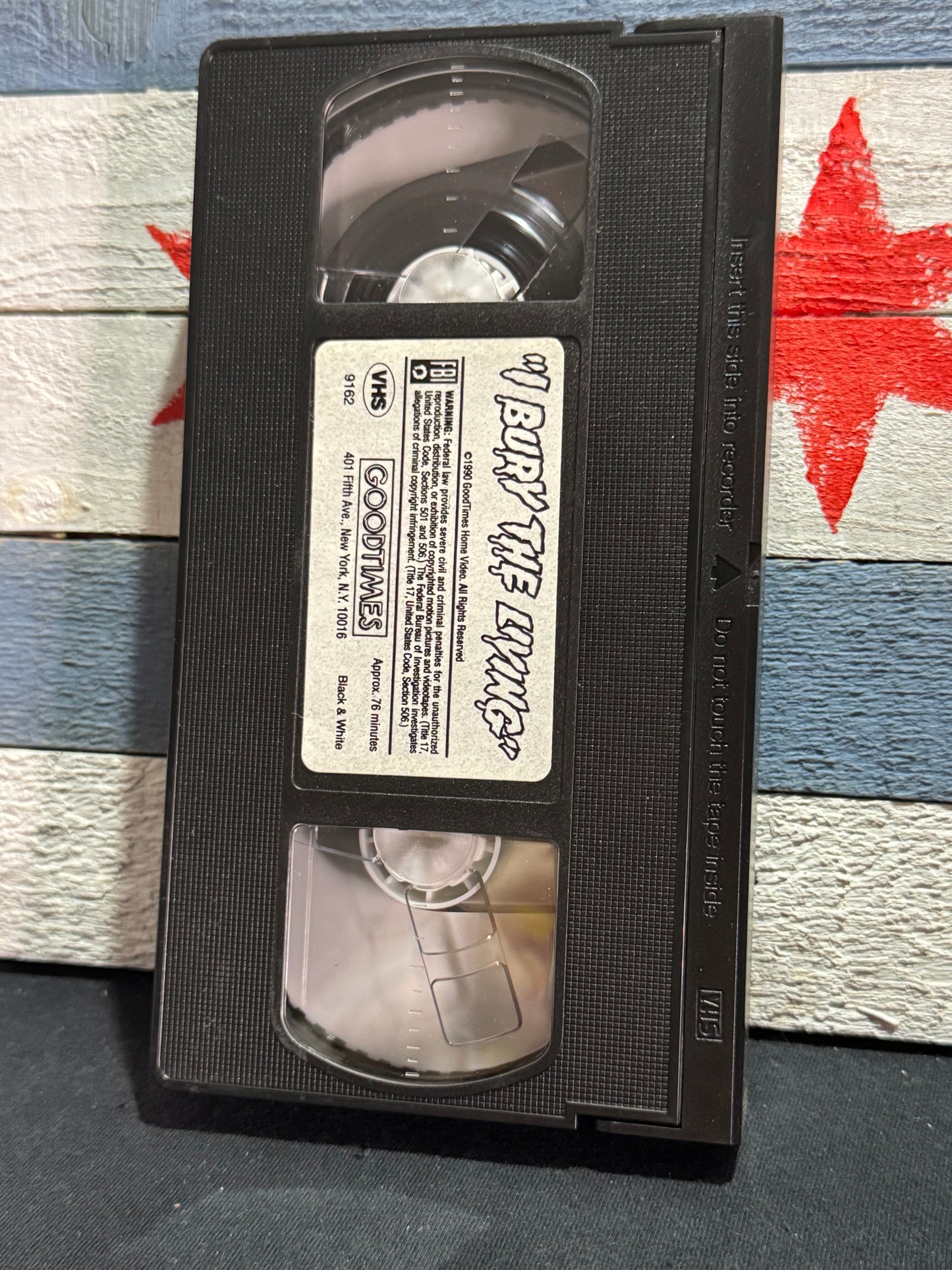 I Bury the Living - VHS Used