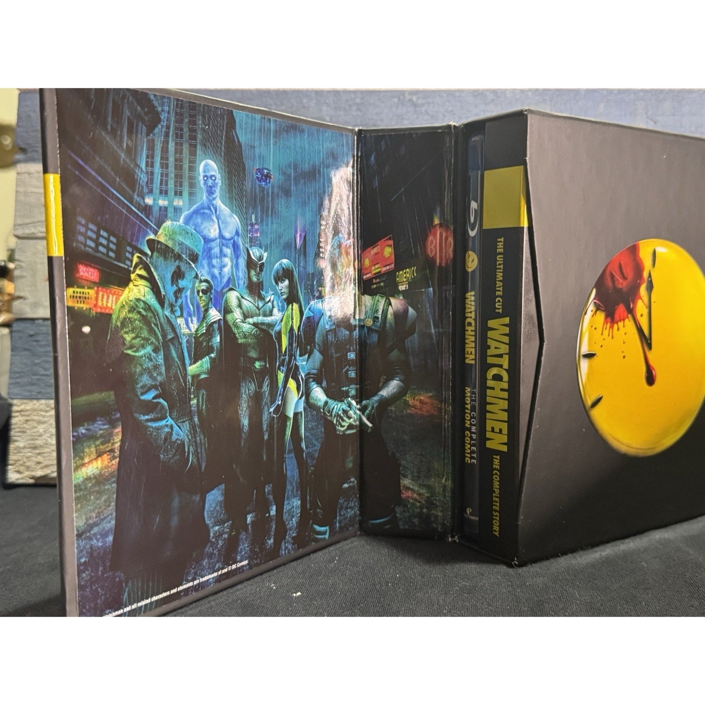 Watchmen: The Ultimate Cut 4-Disc Set - Blu-ray Used