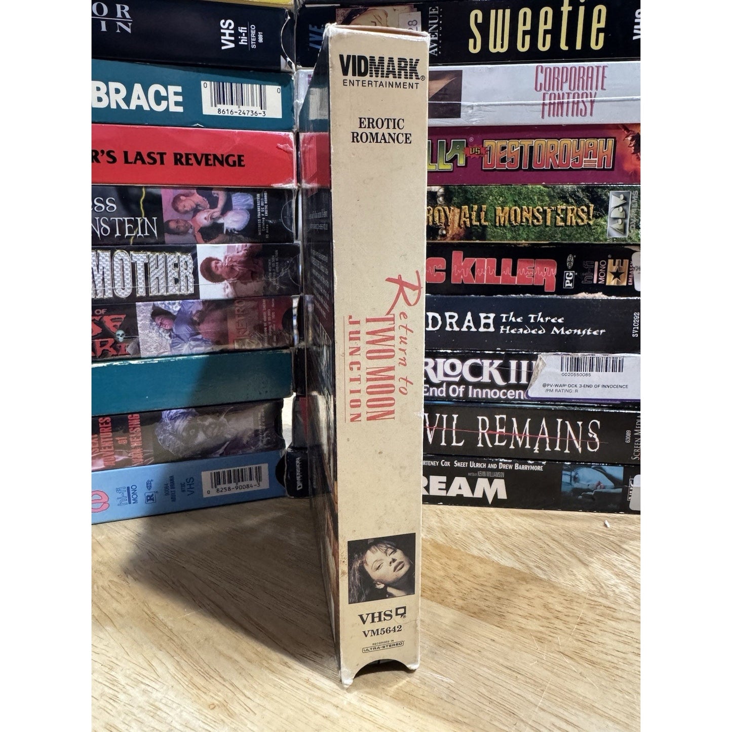Return to Two Moon Junction - VHS Used