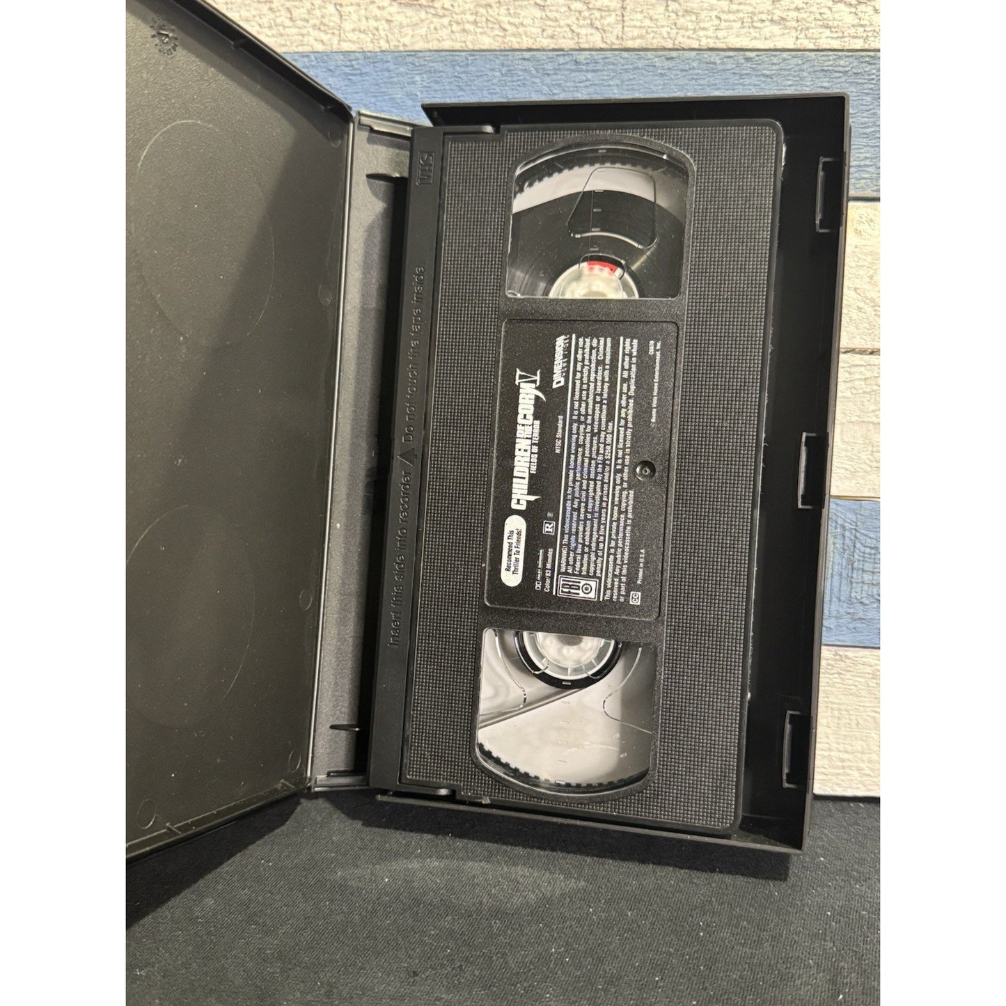 Children of the Corn V 5 Fields of Terror Blockbuster Rental - VHS Used