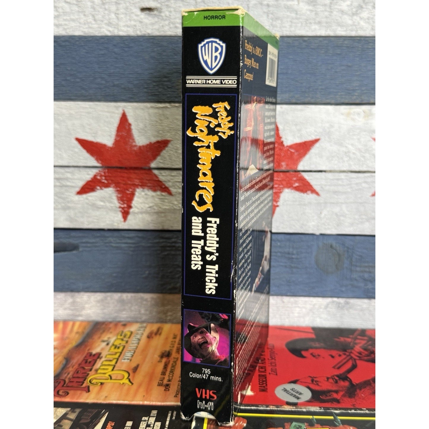 Freddy’s Nightmares : Freddys Tricks and Treats - VHS Used