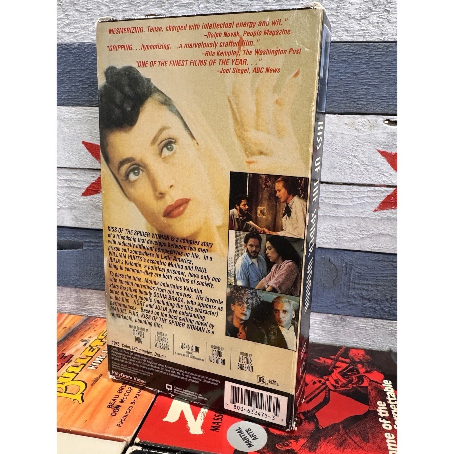 Kiss of the Spider Woman - VHS) Used