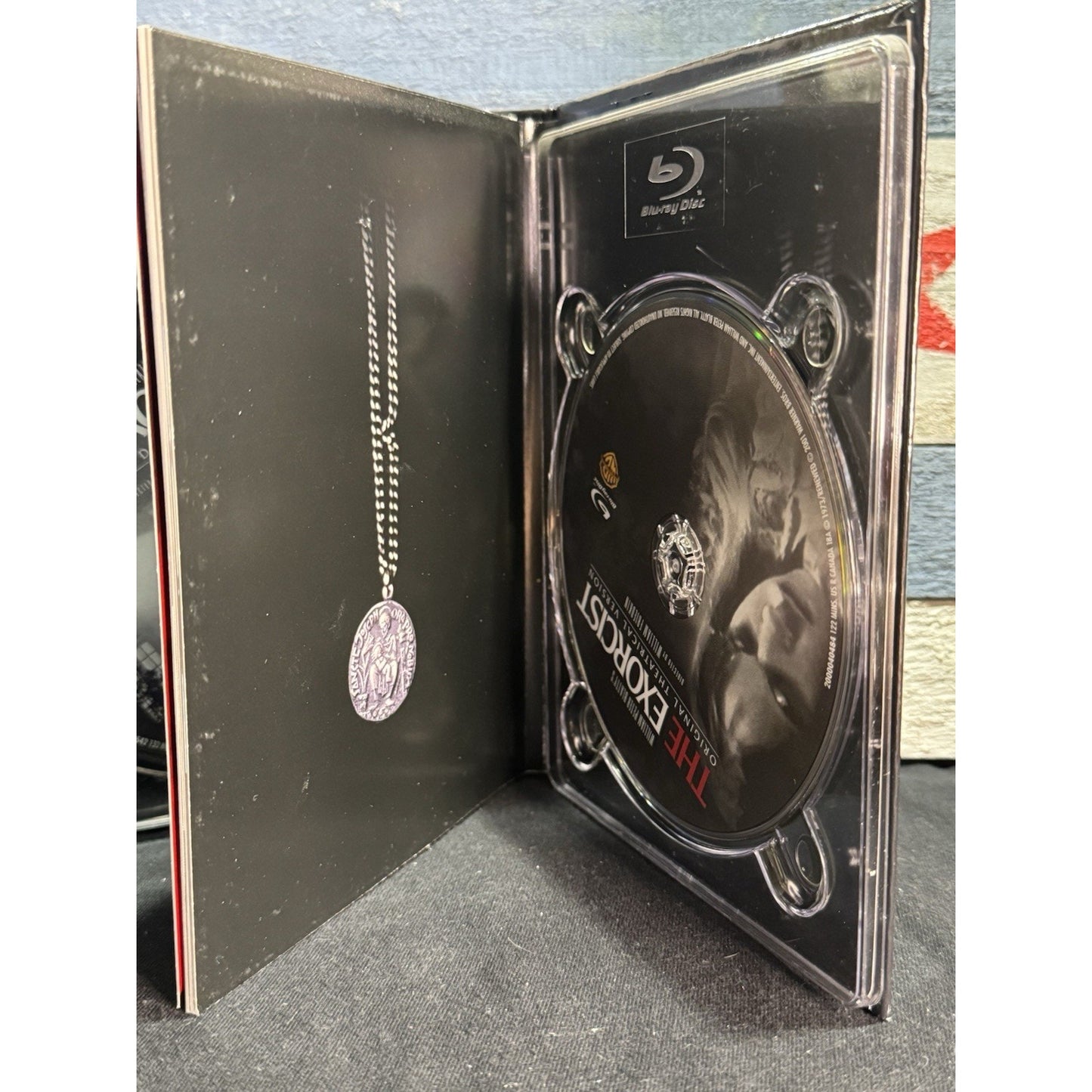 The Exorcist: Extended Director’s Cut & Theatrical - Blu-ray Used