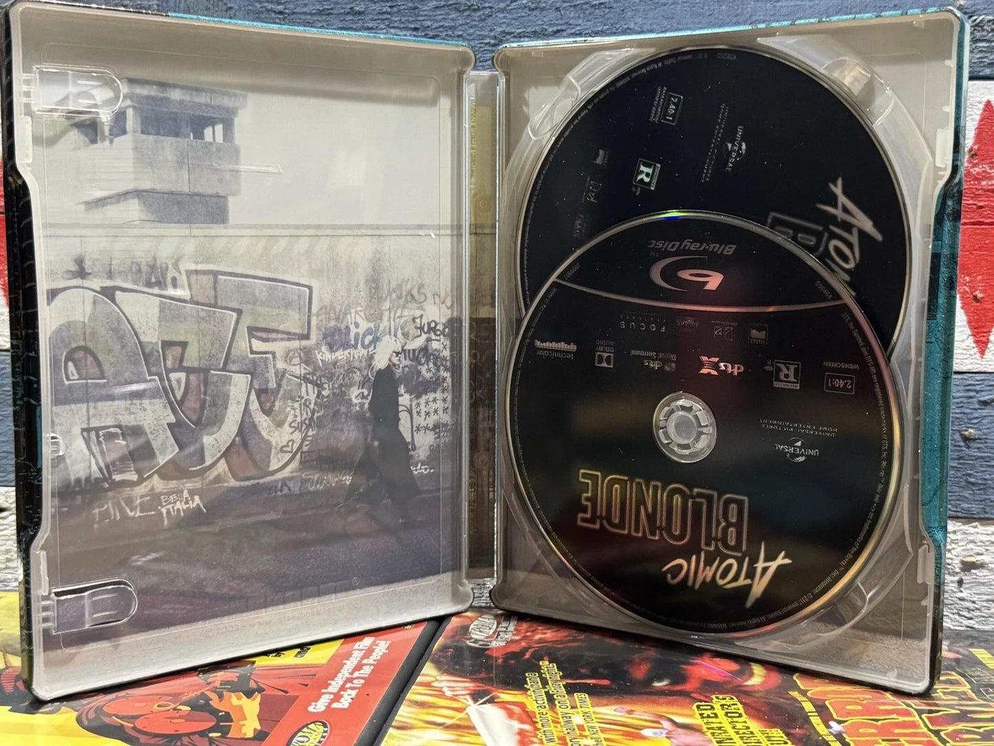 Atomic Blonde 2 Disc Set Steelbook - Blu-ray + DVD Used